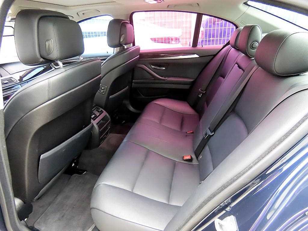 BMW 5시리즈 5시리즈 (F10) 520d 이미지 6