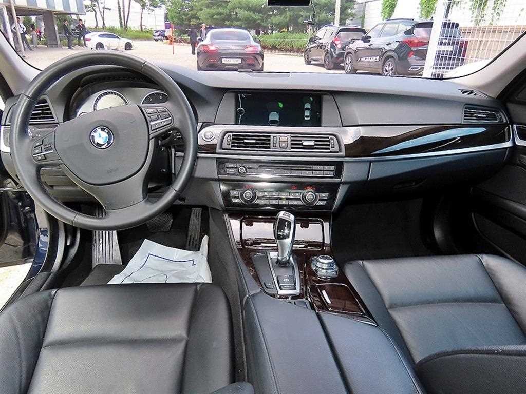 BMW 5시리즈 5시리즈 (F10) 520d 이미지 7