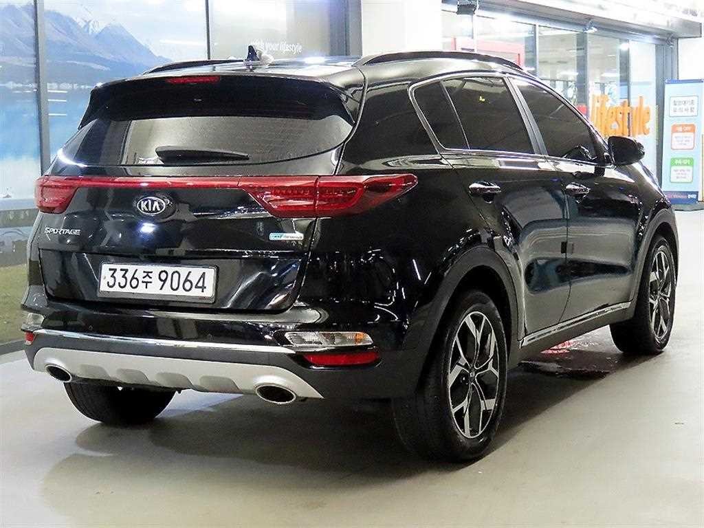 기아 스포티지 스포티지 더 볼드 2.0 디젤 2WD 시그니처 이미지 4
