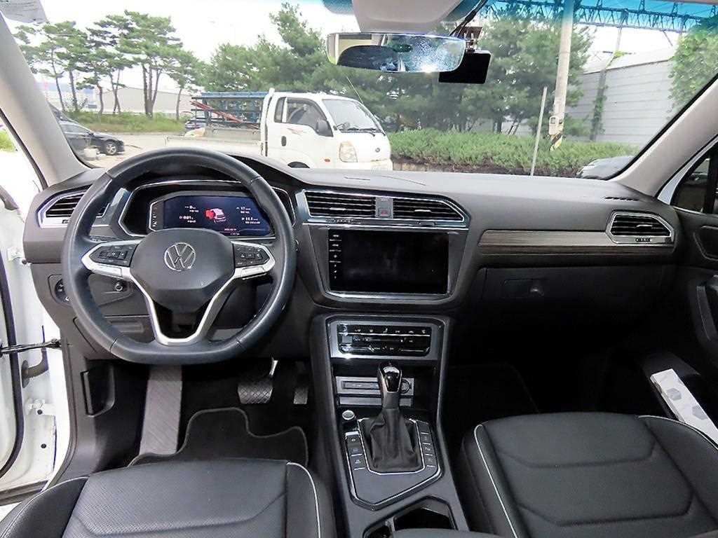 폭스바겐 티구안 티구안 올스페이스 2.0 TSI 프레스티지 이미지 7