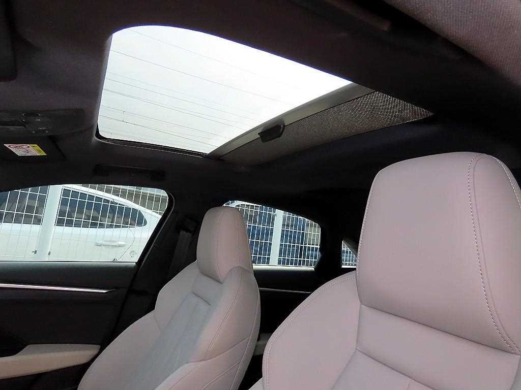 아우디 A3 A3(8Y) 40 TFSI 프리미엄 이미지 18