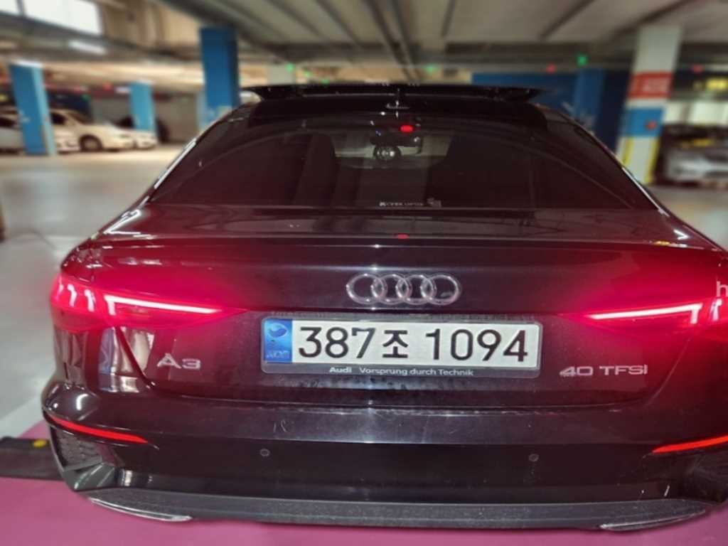 아우디 A3 A3(8Y) 40 TFSI 프리미엄 이미지 2