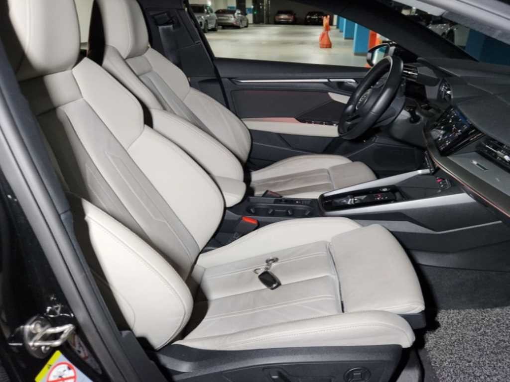 아우디 A3 A3(8Y) 40 TFSI 프리미엄 이미지 3