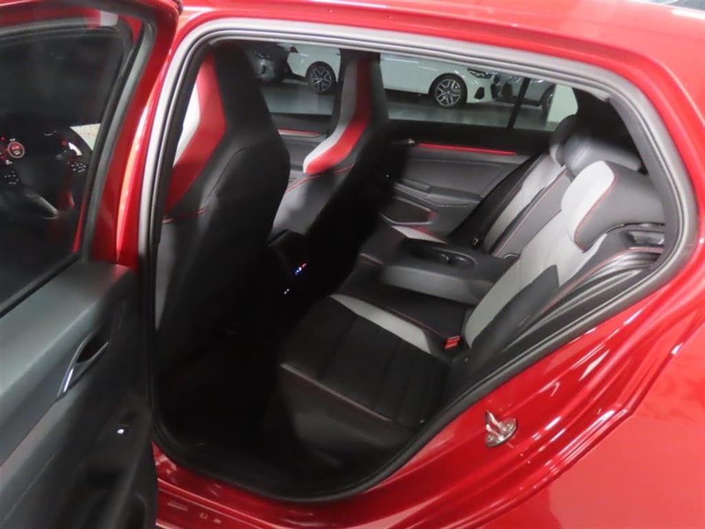 폭스바겐 골프 골프 8세대 2.0 TDI 프레스티지 이미지 14