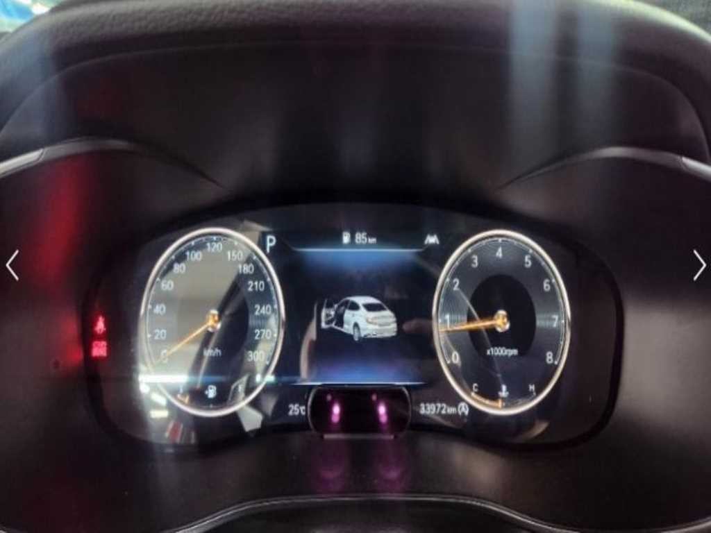 제네시스 G70 더 뉴 G70 가솔린 2.0T 4WD 스포츠 패키지 이미지 9