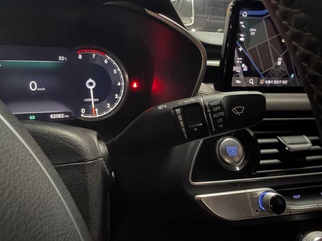 제네시스 G70 더 뉴 G70 가솔린 2.0T 4WD 이미지 17
