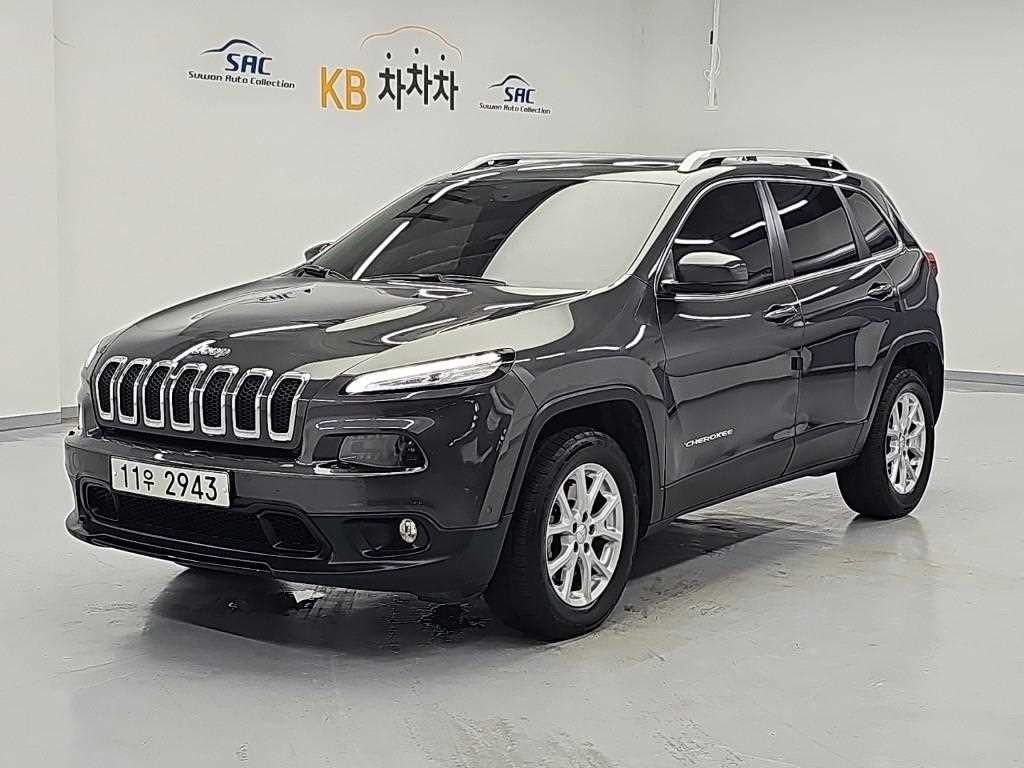 지프 체로키 체로키(KL) 2.0 디젤 론지튜드 AWD 이미지 2