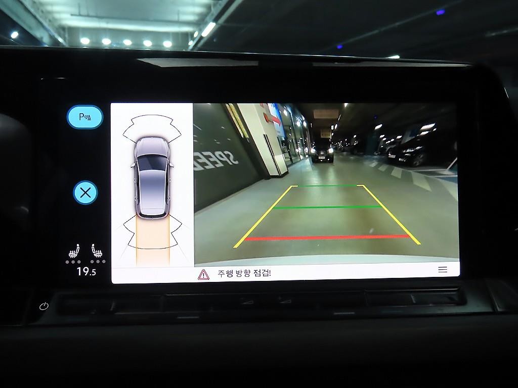 폭스바겐 골프 골프 8세대 2.0 TDI 프레스티지 이미지 15