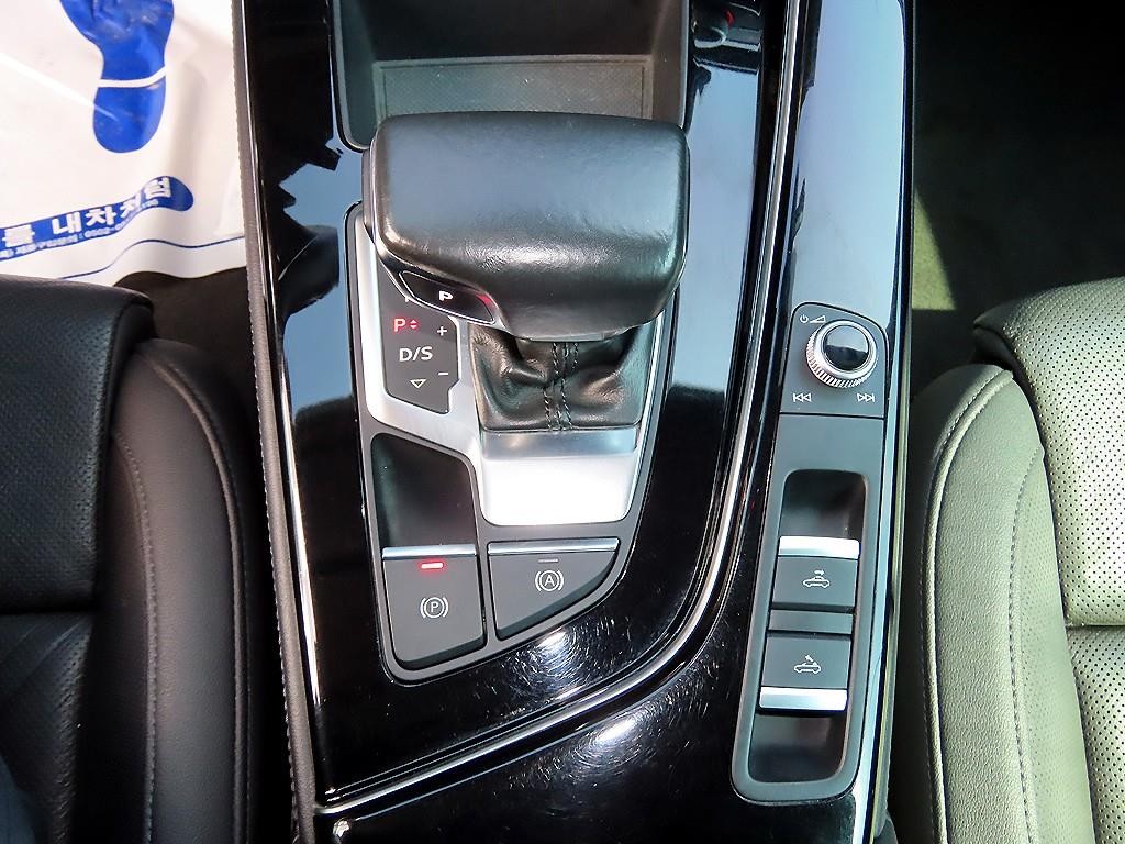 아우디 A5 A5 (F5) 45 TFSI 콰트로 프리미엄 카브리올레 이미지 15