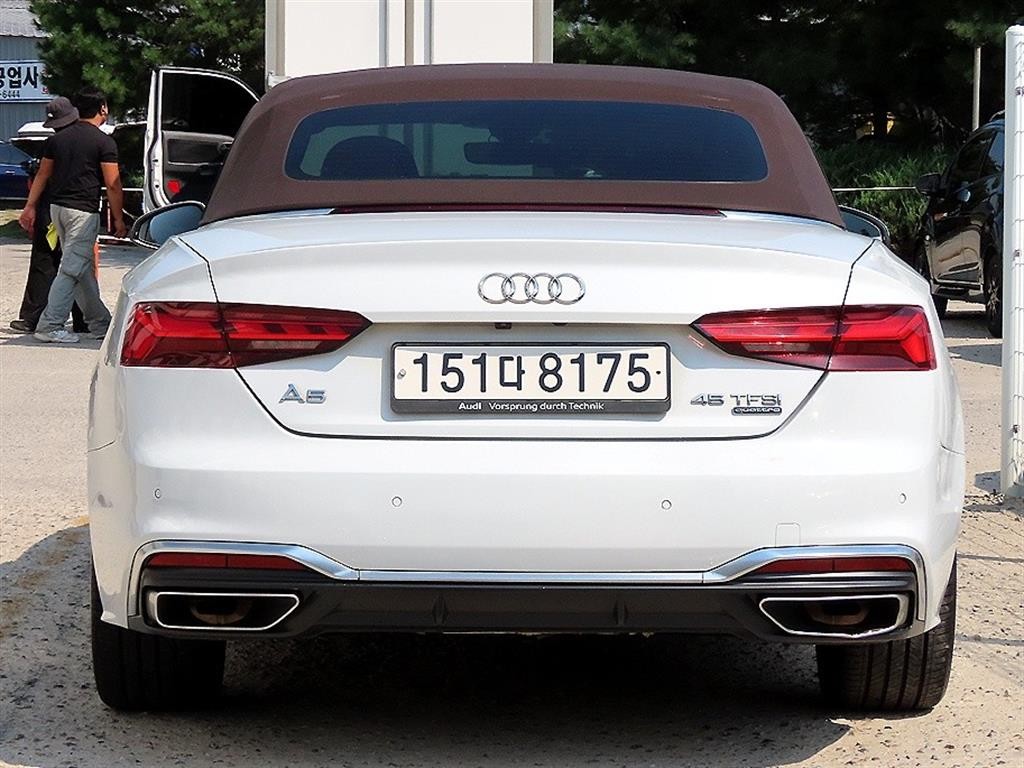 아우디 A5 A5 (F5) 45 TFSI 콰트로 프리미엄 카브리올레 이미지 4