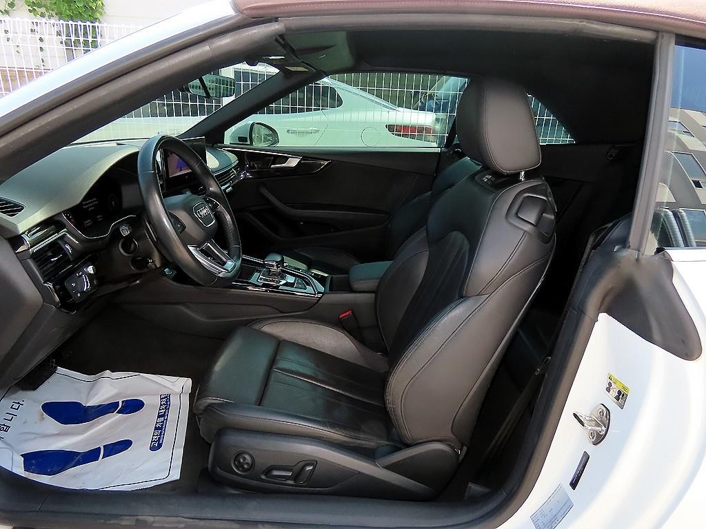 아우디 A5 A5 (F5) 45 TFSI 콰트로 프리미엄 카브리올레 이미지 9