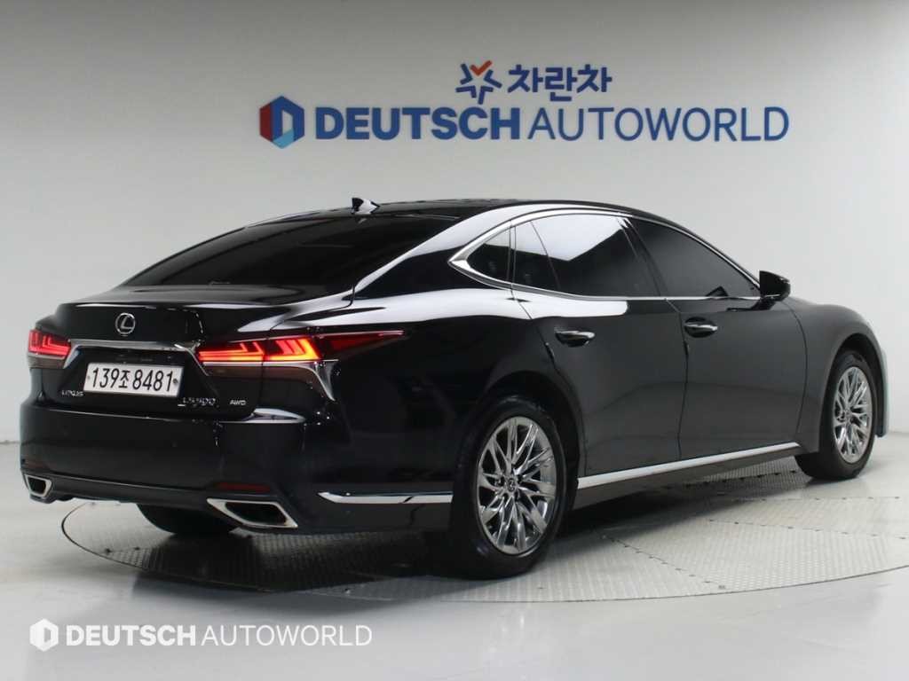 렉서스 LS LS500 3.5 플래티넘 AWD 이미지 2