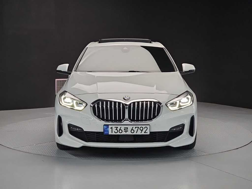 BMW 1시리즈 1시리즈 (F40) 120i M 스포츠 이미지 2