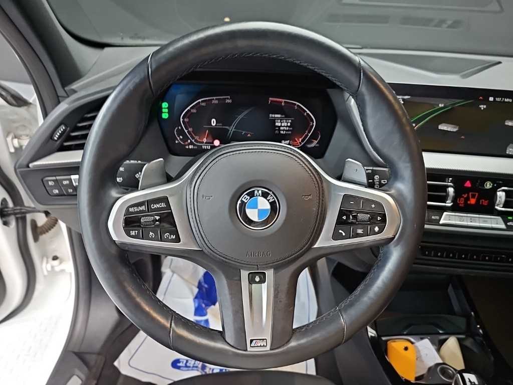 BMW 1시리즈 1시리즈 (F40) 120i M 스포츠 이미지 9