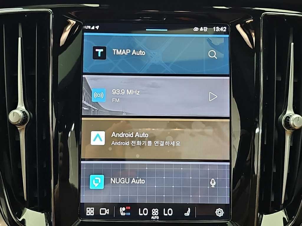 볼보 S60 S60(3세대) B5 얼티메이트 브라이트 이미지 15