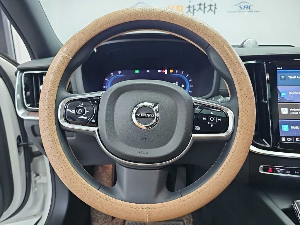 볼보 S60 S60(3세대) B5 얼티메이트 브라이트 이미지 9