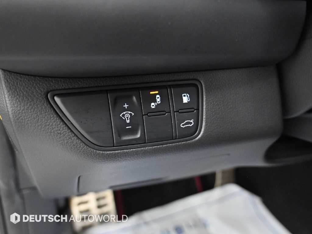 제네시스 G70 2.0T 스포츠 패키지 이미지 17