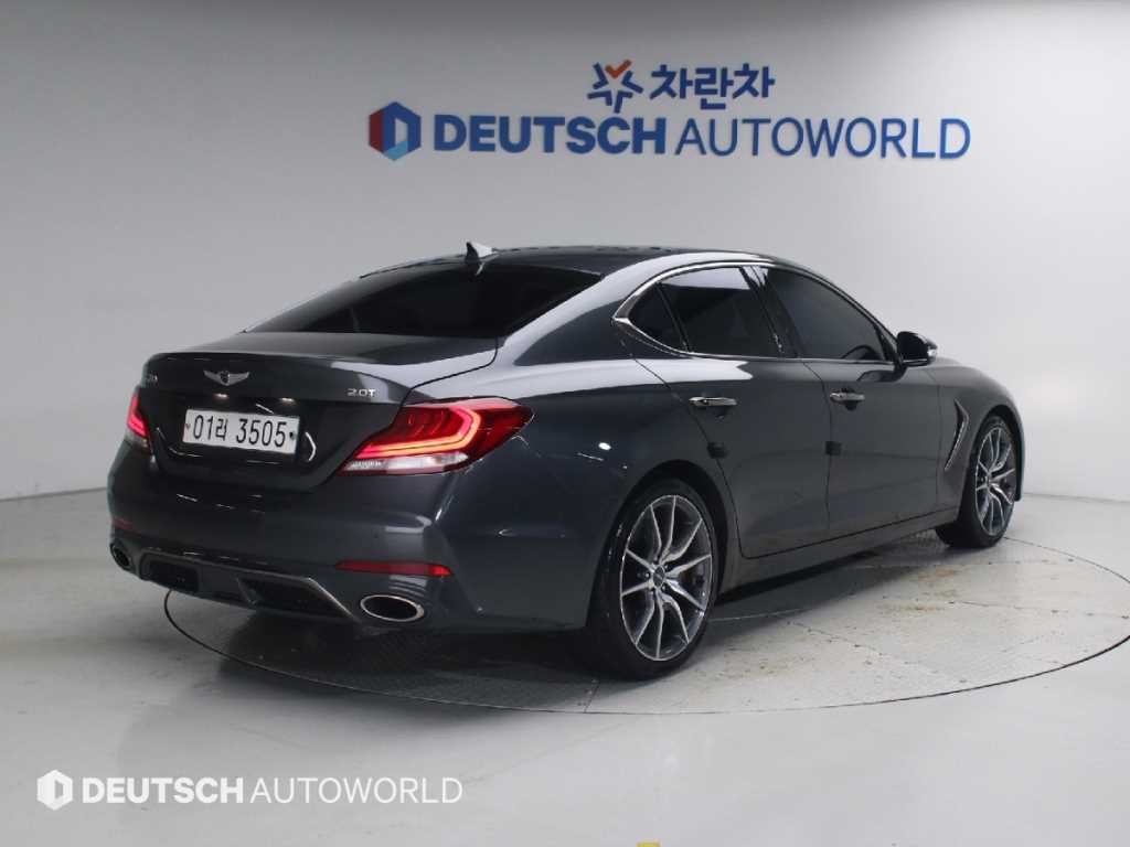 제네시스 G70 2.0T 스포츠 패키지 이미지 2