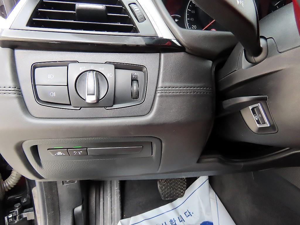BMW 4시리즈 4시리즈 (F32) 420d xDRIVE 그란쿠페 스포츠 이미지 12