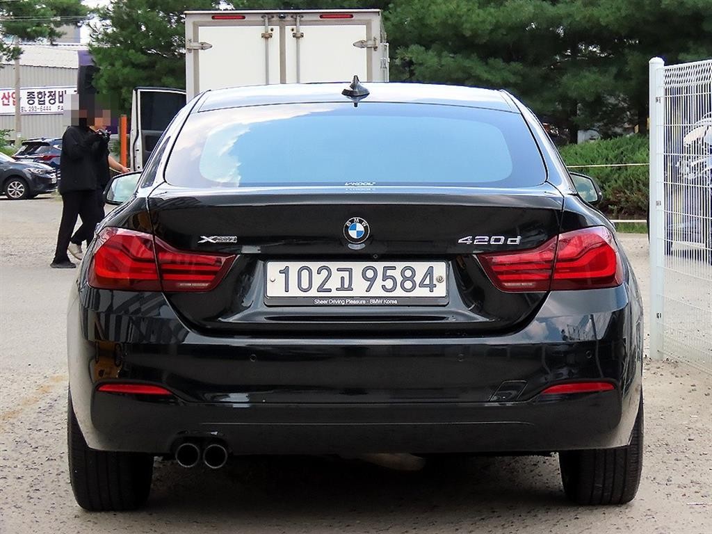 BMW 4시리즈 4시리즈 (F32) 420d xDRIVE 그란쿠페 스포츠 이미지 4