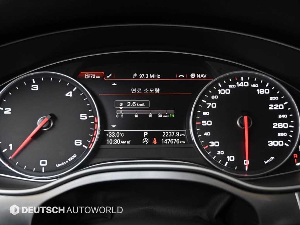 아우디 A7 45 TDI 콰트로 이미지 8