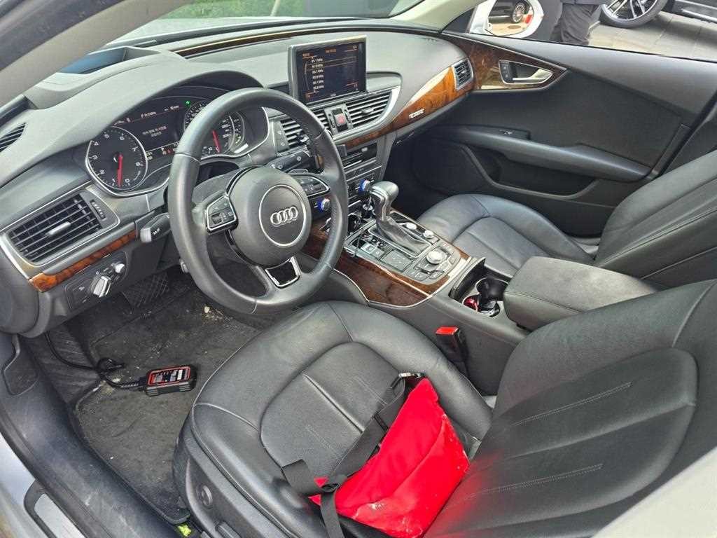 아우디 A7 3.0 TFSI 콰트로 엔트리 이미지 3