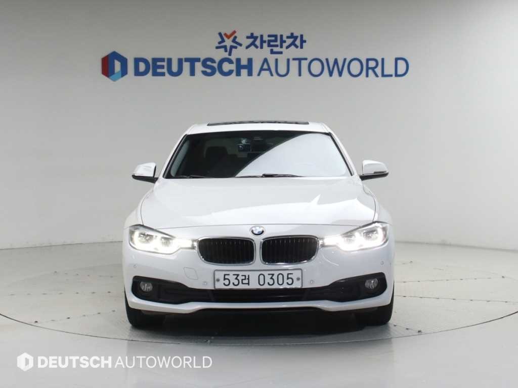 BMW 3시리즈 3시리즈 (F30) 320d 이미지 3