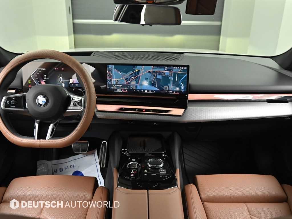 BMW 5시리즈 5시리즈 (G60) 530i xDrive M 스포츠 프로 스페셜 에디션 이미지 7