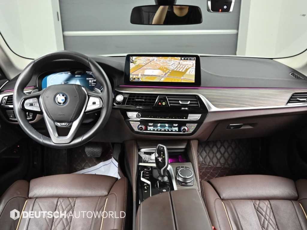 BMW 5시리즈 5시리즈 (G30) 530e 럭셔리 이미지 7