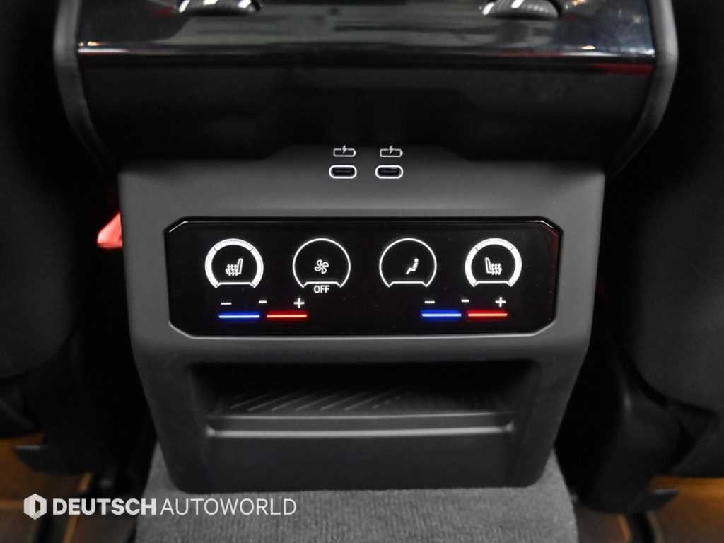 BMW 5시리즈 M5 7세대 4.4 투어링 이미지 16
