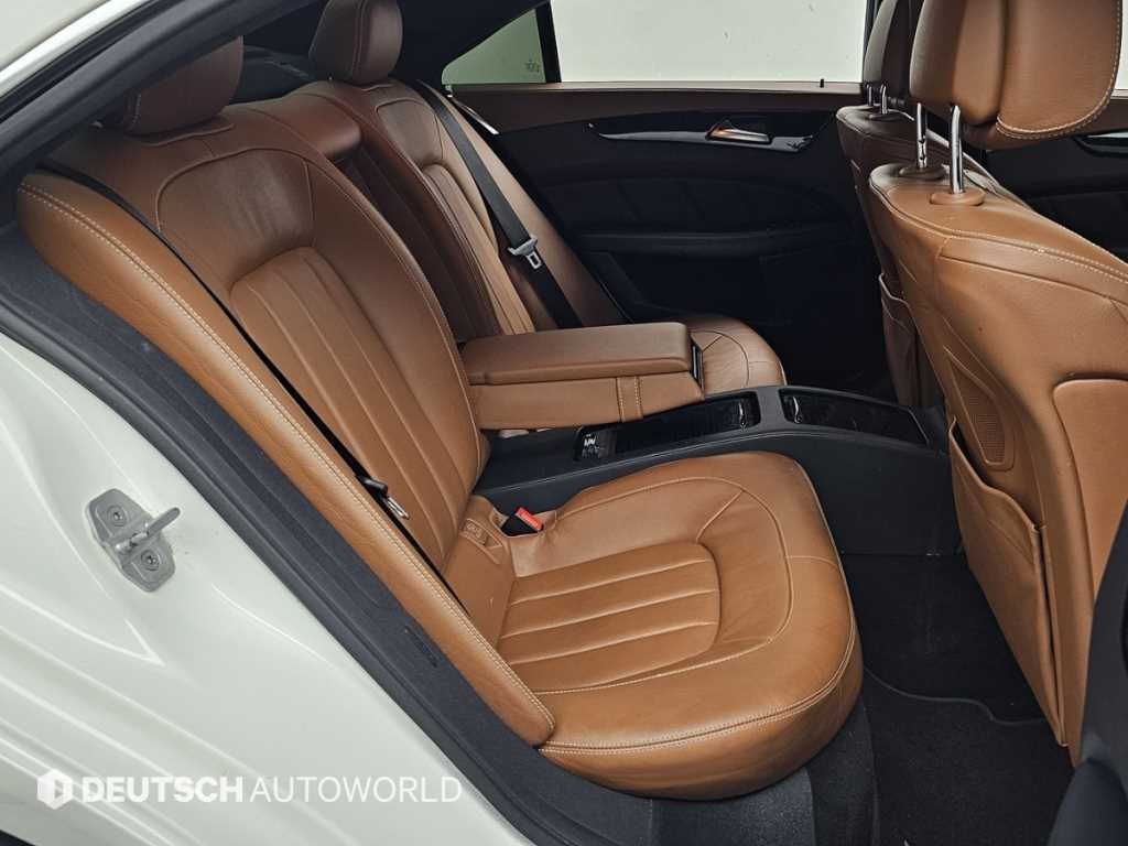 벤츠 CLS 클래스 CLS클래스 W218 CLS 400 AMG Line 이미지 11