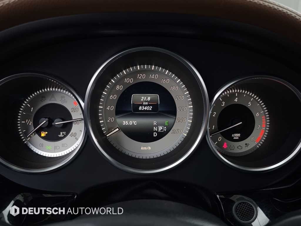 벤츠 CLS 클래스 CLS클래스 W218 CLS 400 AMG Line 이미지 7