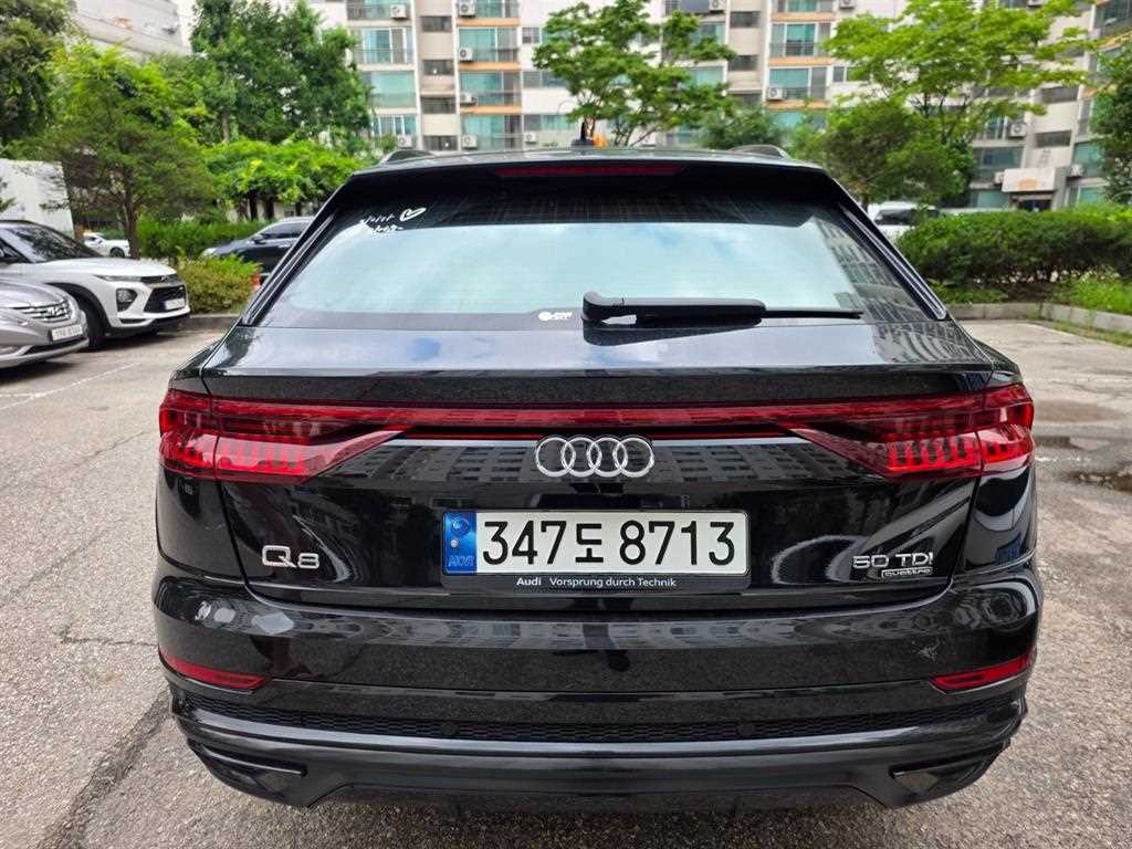 아우디 Q8 50 TDI 콰트로 프리미엄 이미지 4