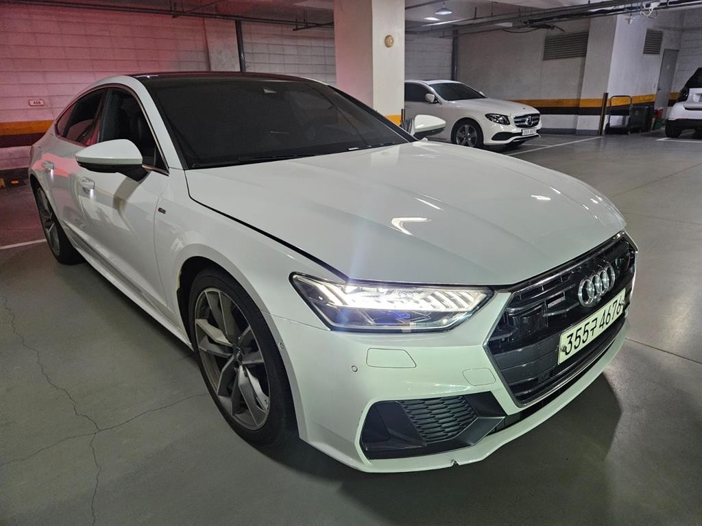 아우디 A7 A7 (4K) 55 TFSI 콰트로 프리미엄 이미지 2