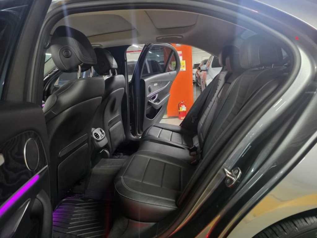 벤츠 E 클래스 E-클래스 W213 E300 아방가르드 이미지 8