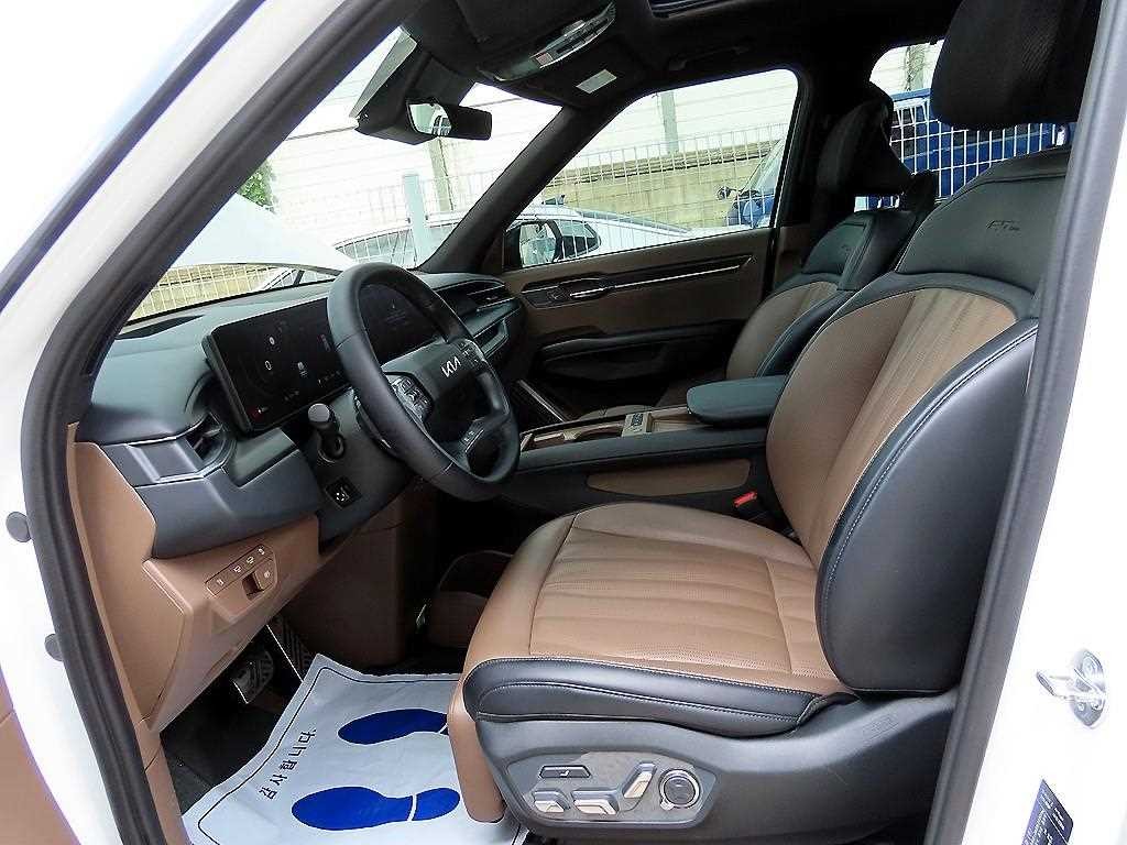 기아 EV9 롱레인지 4WD GT Line 이미지 1