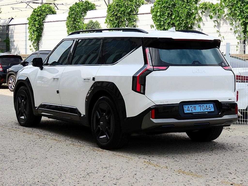 기아 EV9 롱레인지 4WD GT Line 이미지 4
