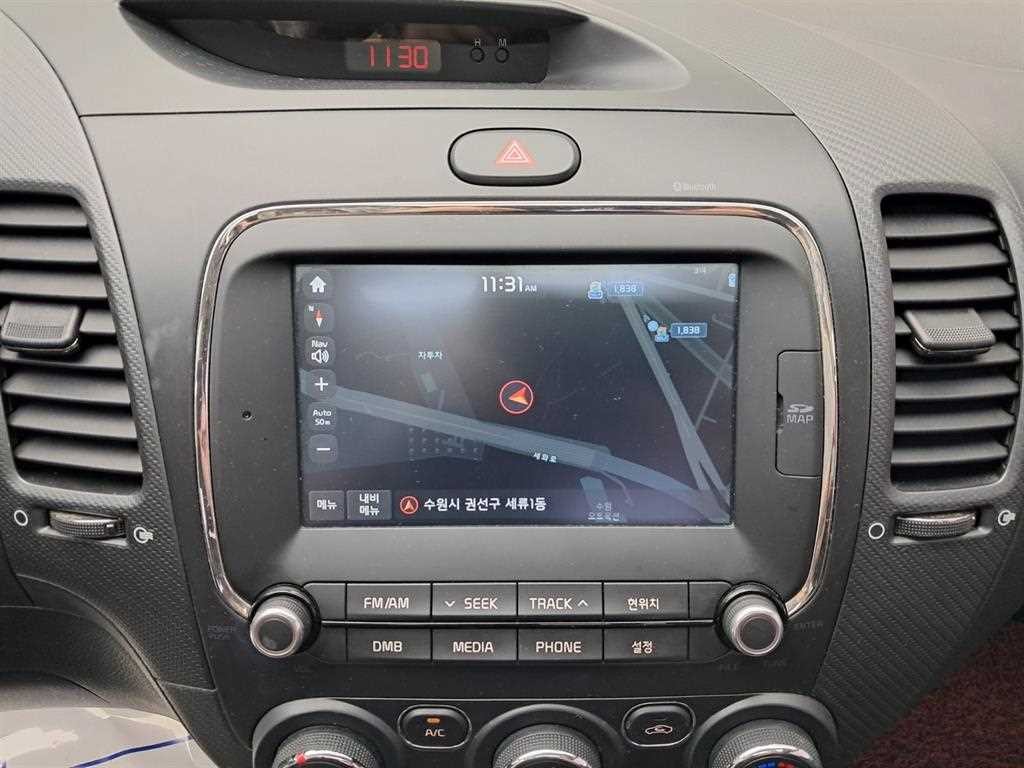 기아 K3 더뉴 K3 1.6 GDI 트렌디 이미지 9