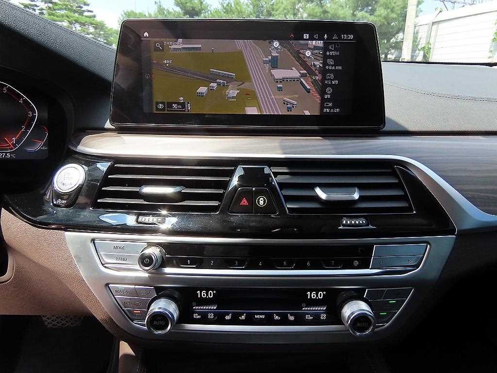 BMW 그란투리스모 6시리즈 GT (G32) 630i xDrive 럭셔리 이미지 13