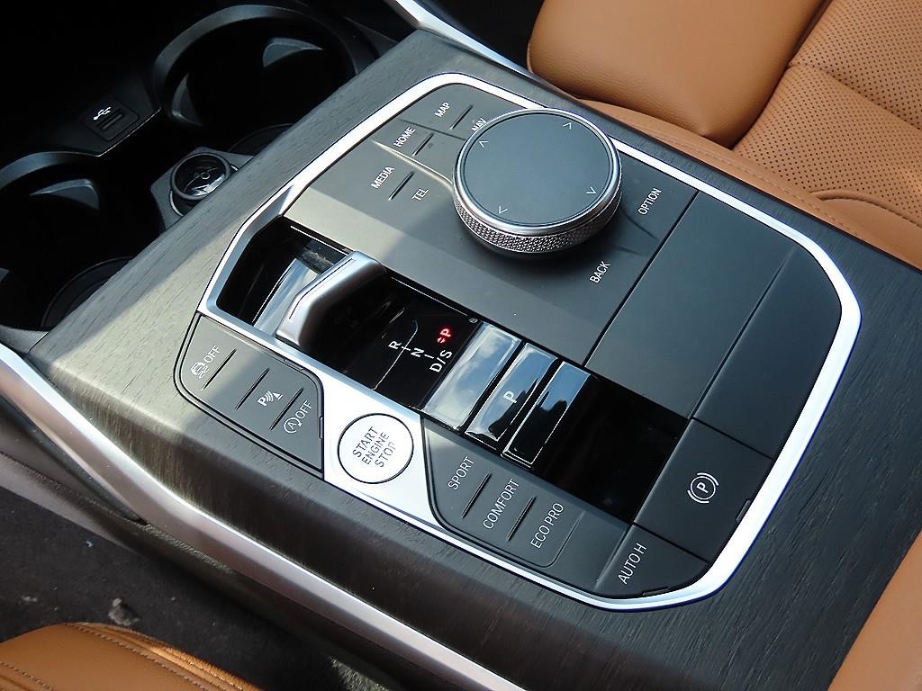 BMW 3시리즈 3시리즈 (G20) 320i 투어링 이미지 11