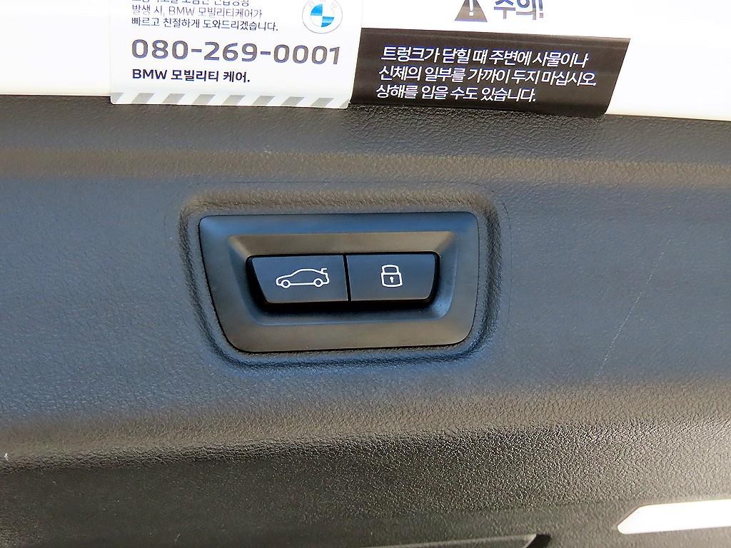 BMW 3시리즈 3시리즈 (G20) 320i 투어링 이미지 17