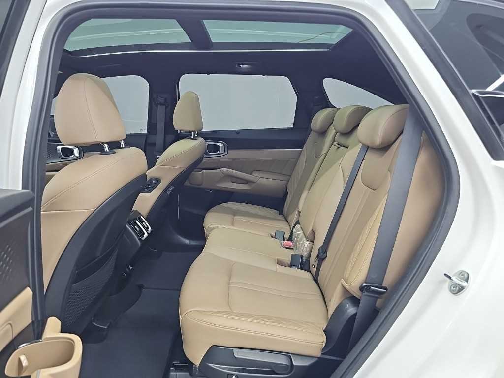 기아 쏘렌토 더 뉴 쏘렌토 4세대 디젤 2.2 4WD 시그니처 그래비티 이미지 12