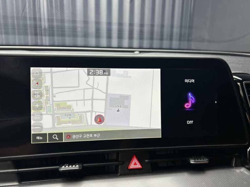 기아 스포티지 스포티지 5세대 (NQ5) 1.6 가솔린 2WD 노블레스 이미지 15
