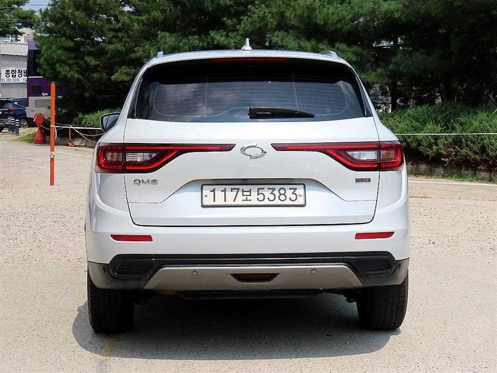 르노코리아(삼성) QM6 더뉴QM6 가솔린 2.0 GDe RE 2WD 이미지 4