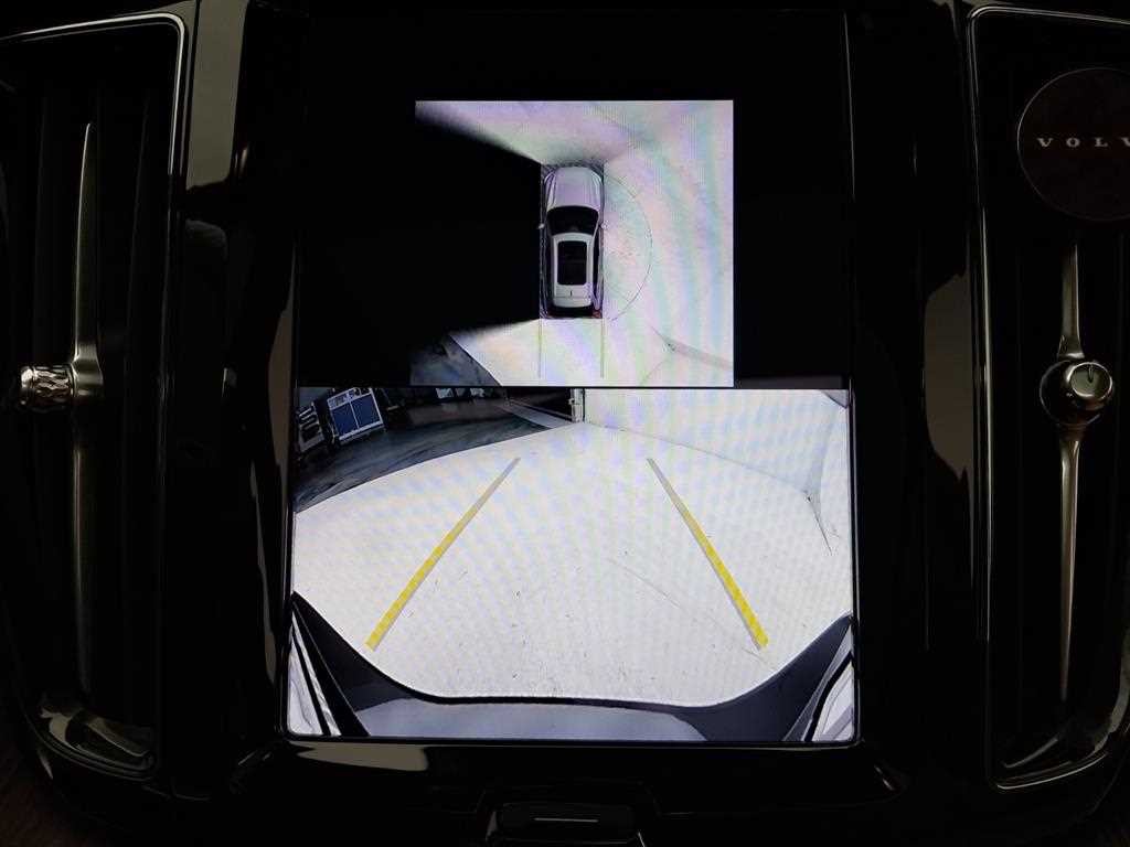 볼보 XC60 XC60(2세대) B6 AWD 얼티메이트 브라이트 이미지 10