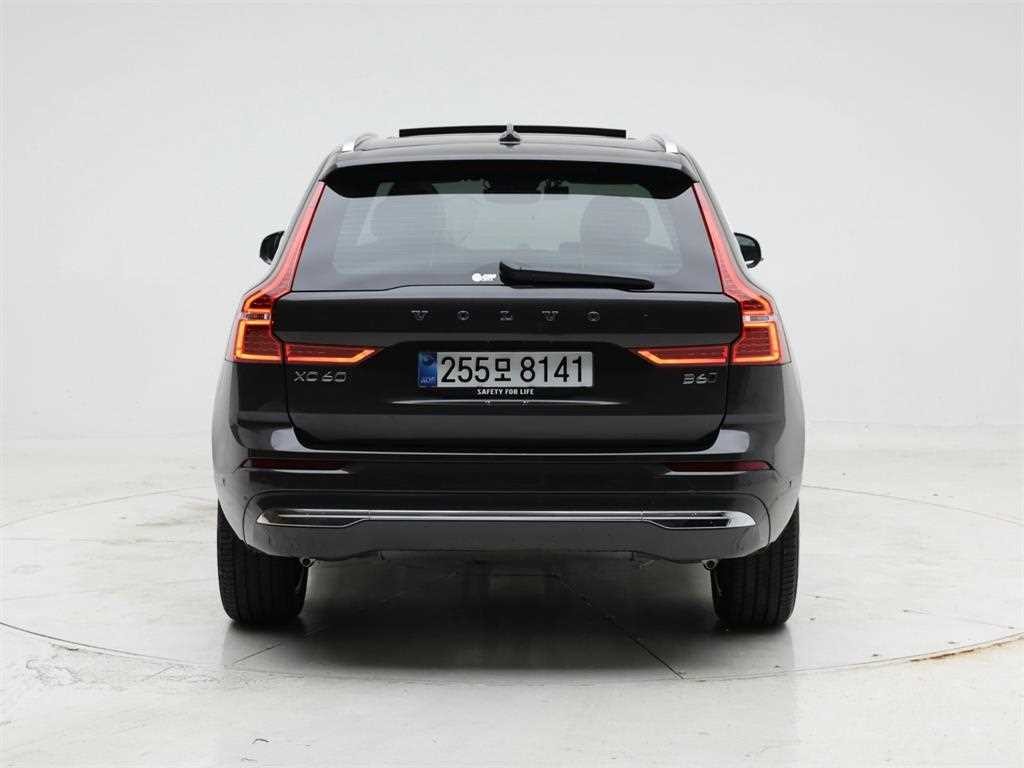 볼보 XC60 XC60(2세대) B6 AWD 얼티메이트 브라이트 이미지 5