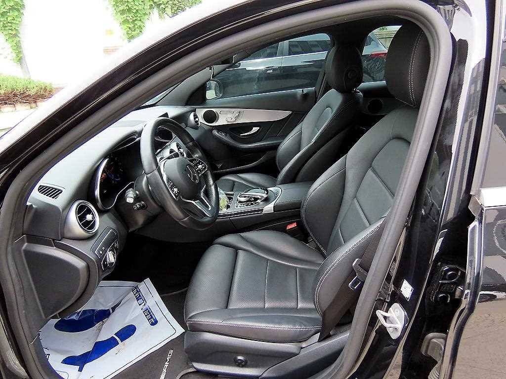 벤츠 C 클래스 C클래스 W205 C200 AMG LINE 이미지 5