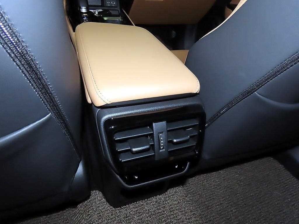 렉서스 NX NX 350h 력셔리 이미지 14