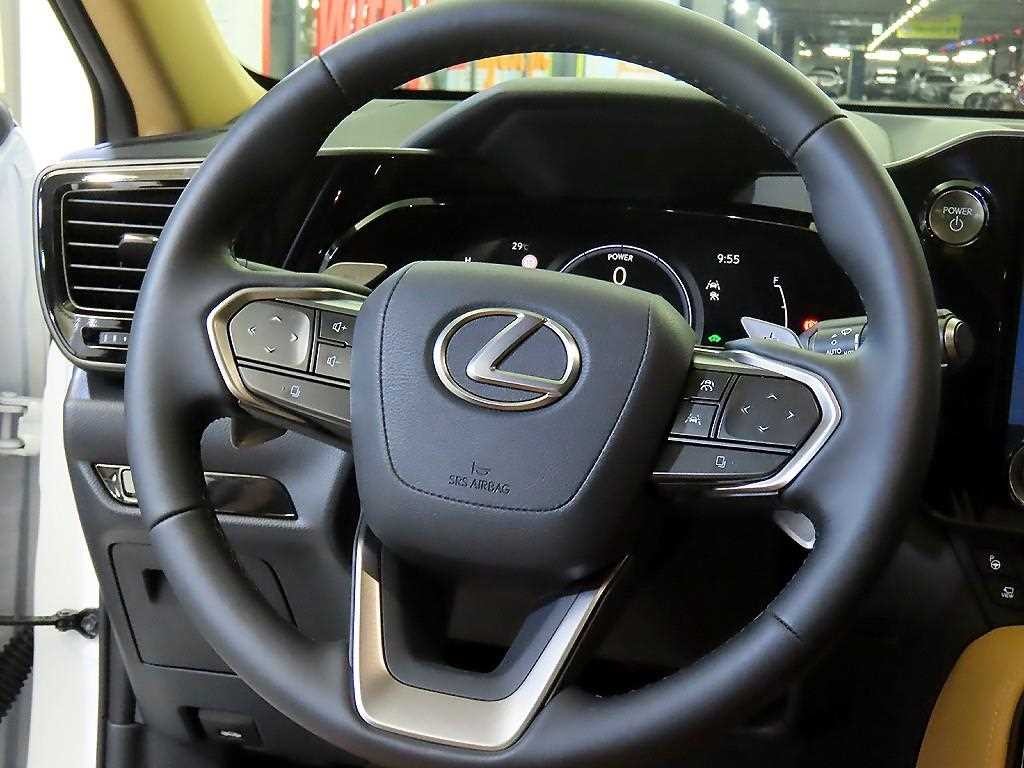렉서스 NX NX 350h 력셔리 이미지 8