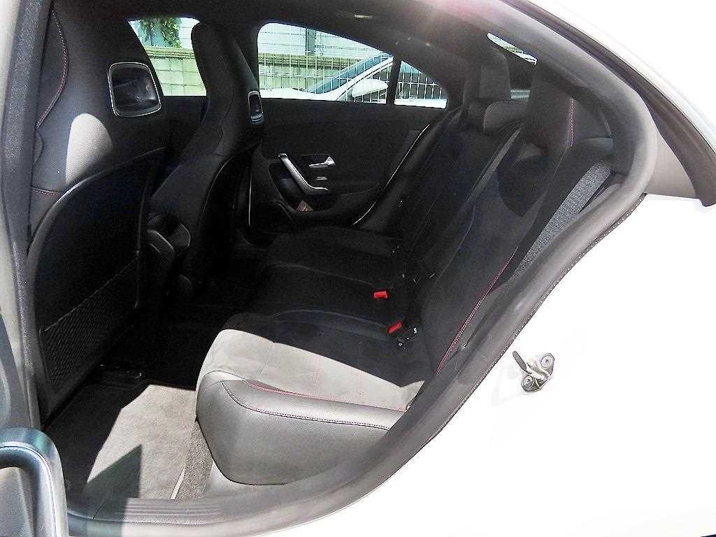 벤츠 CLA 클래스 CLA클래스 C118 CLA 250 4MATIC 이미지 6